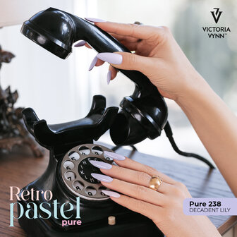 Victoria Vynn Pure Gellak | Retro Pastel | 238 Decadent Lily 8ml
